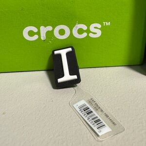 NWT Crocs Jibbitz letter I initial